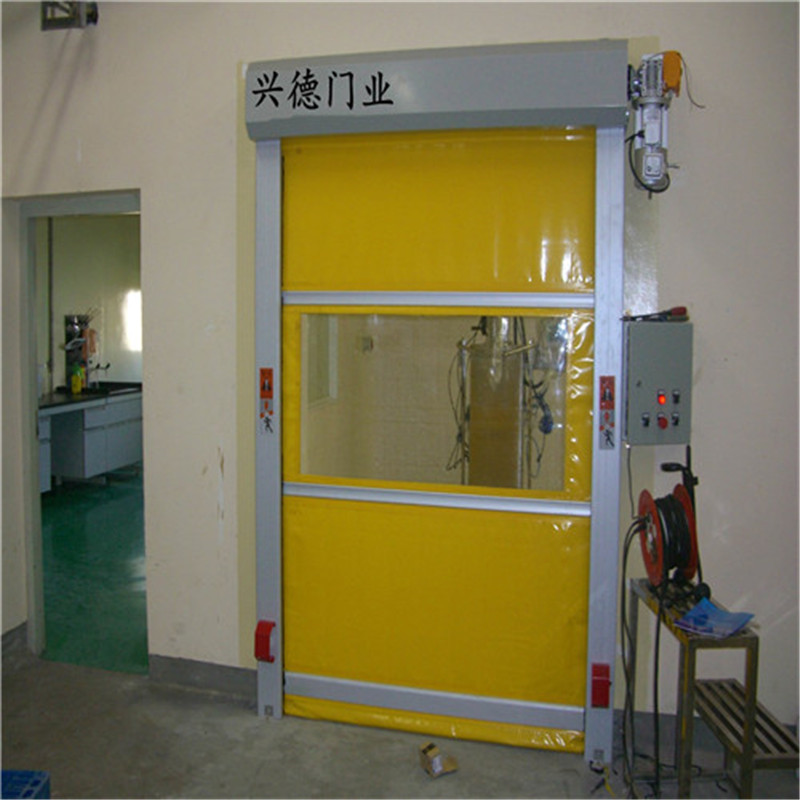 用小竅門選擇實力好的佛山快速卷簾門廠家?