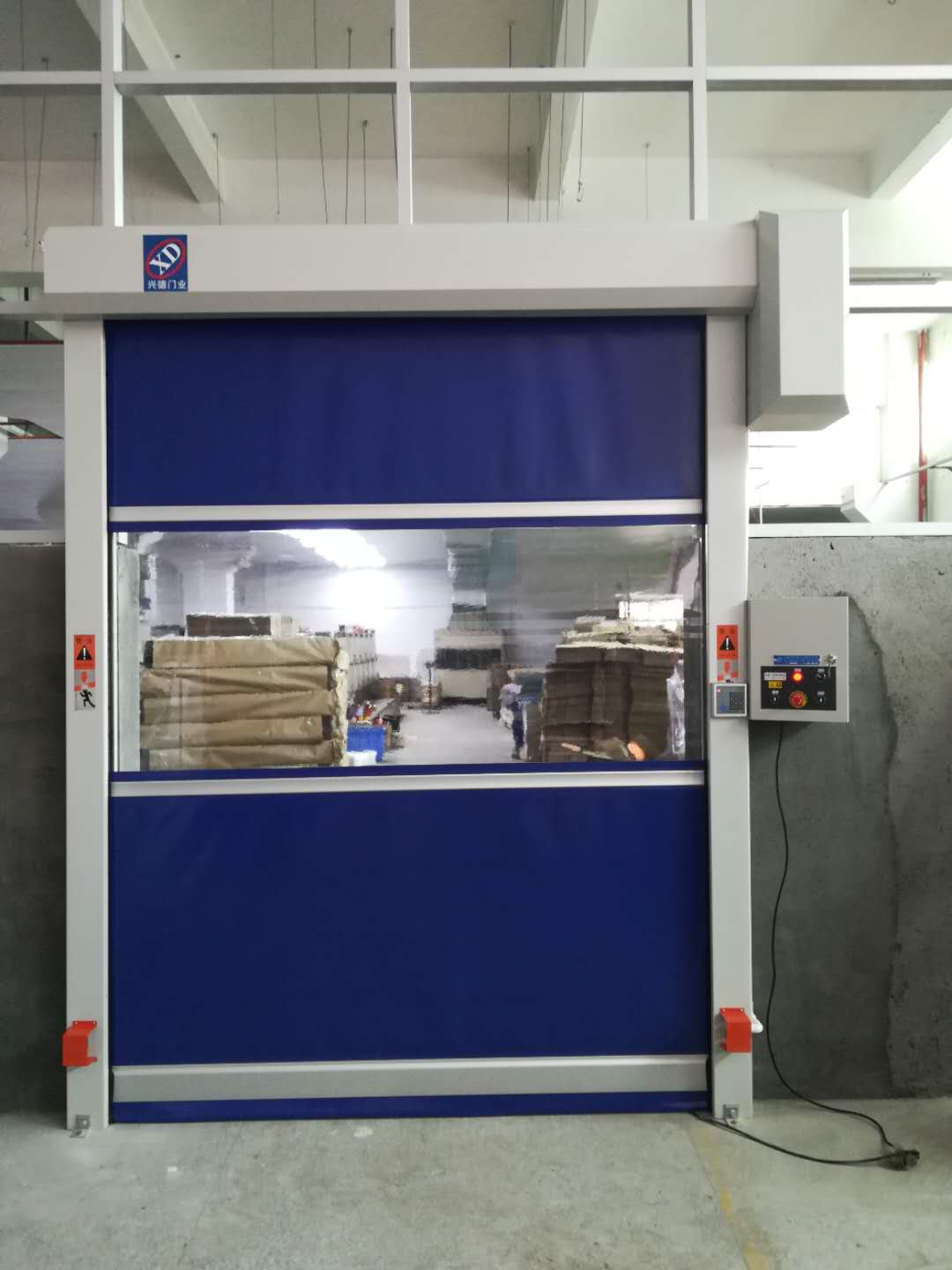 佛山高速卷簾門溫度過(guò)高的原因是什么？該如何呢？